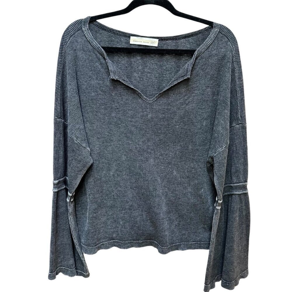 Magnolia South Top Flare‎ Bell Sleeve Distressed Waffle Gray Womens Size Medium